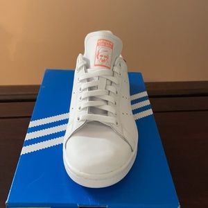 New in Box Pink Stan Smiths